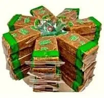DOCE PAÇOCA ESPETO